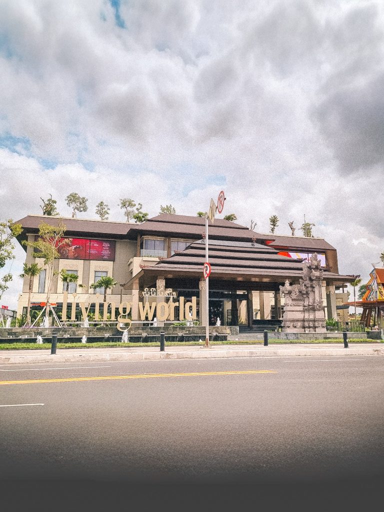 Living World Denpasar shopping mall with rooftop garden in Bali